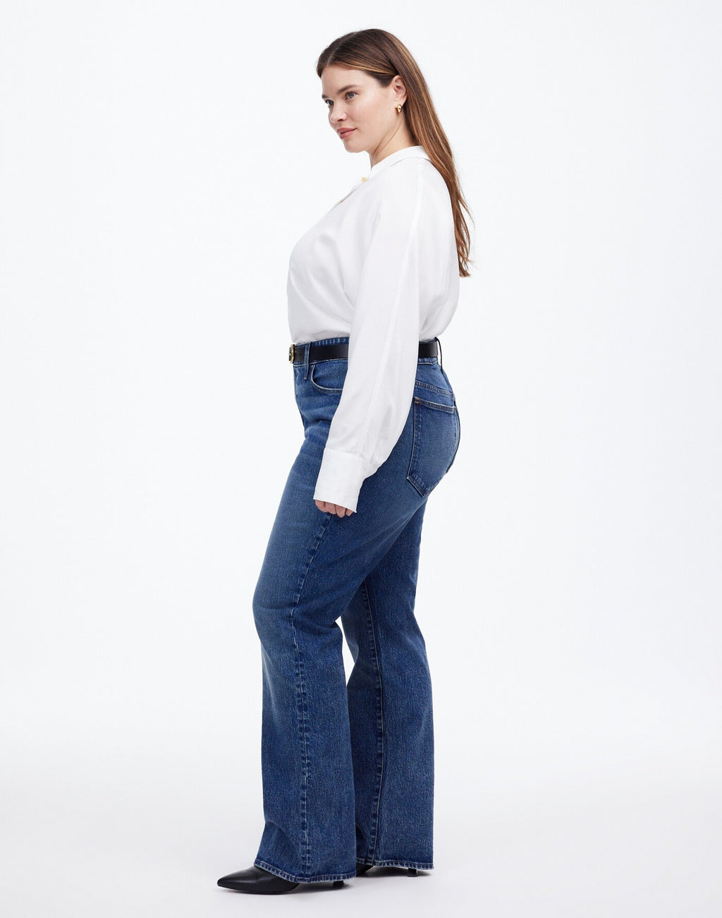 Madewell The Curvy Relaxed Bootcut Jean in Concho Wash 99% Cotton 1% Elastane
