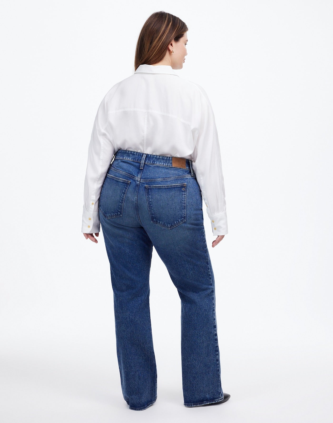 Madewell The Curvy Relaxed Bootcut Jean in Concho Wash 99% Cotton 1% Elastane