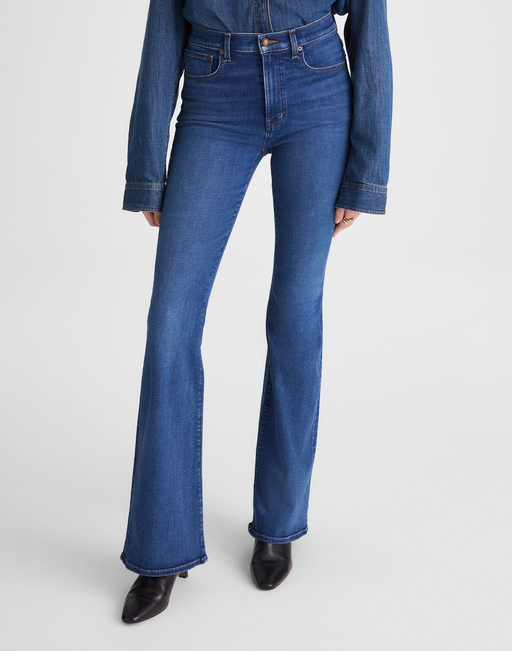 Madewell The Stretch Flare Jean in Carville Wash 91% Cotton 6% Recycled Polyester 3% Elastane