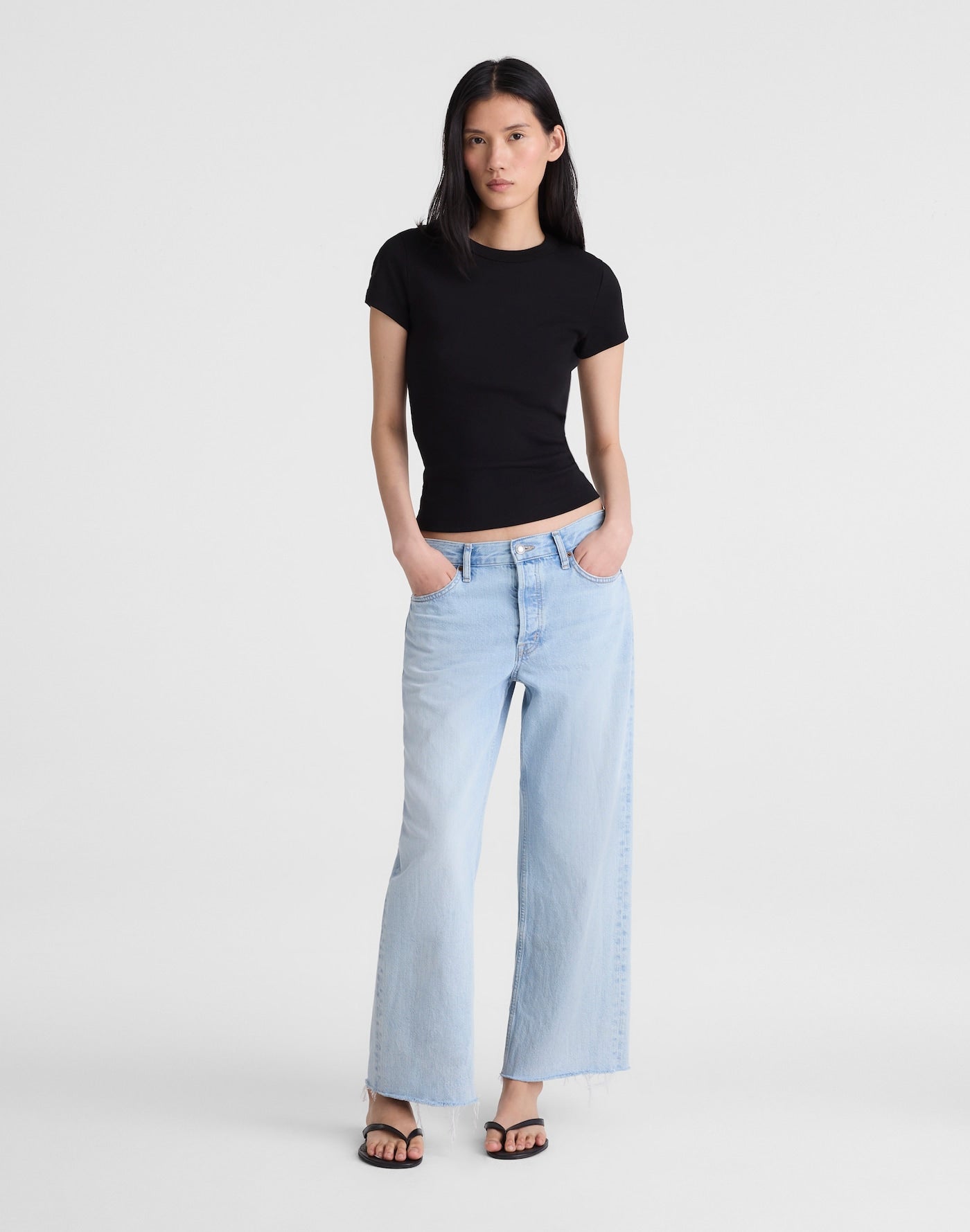 Madewell The 90s Crewneck Tee in Compact Cotton 100% Cotton