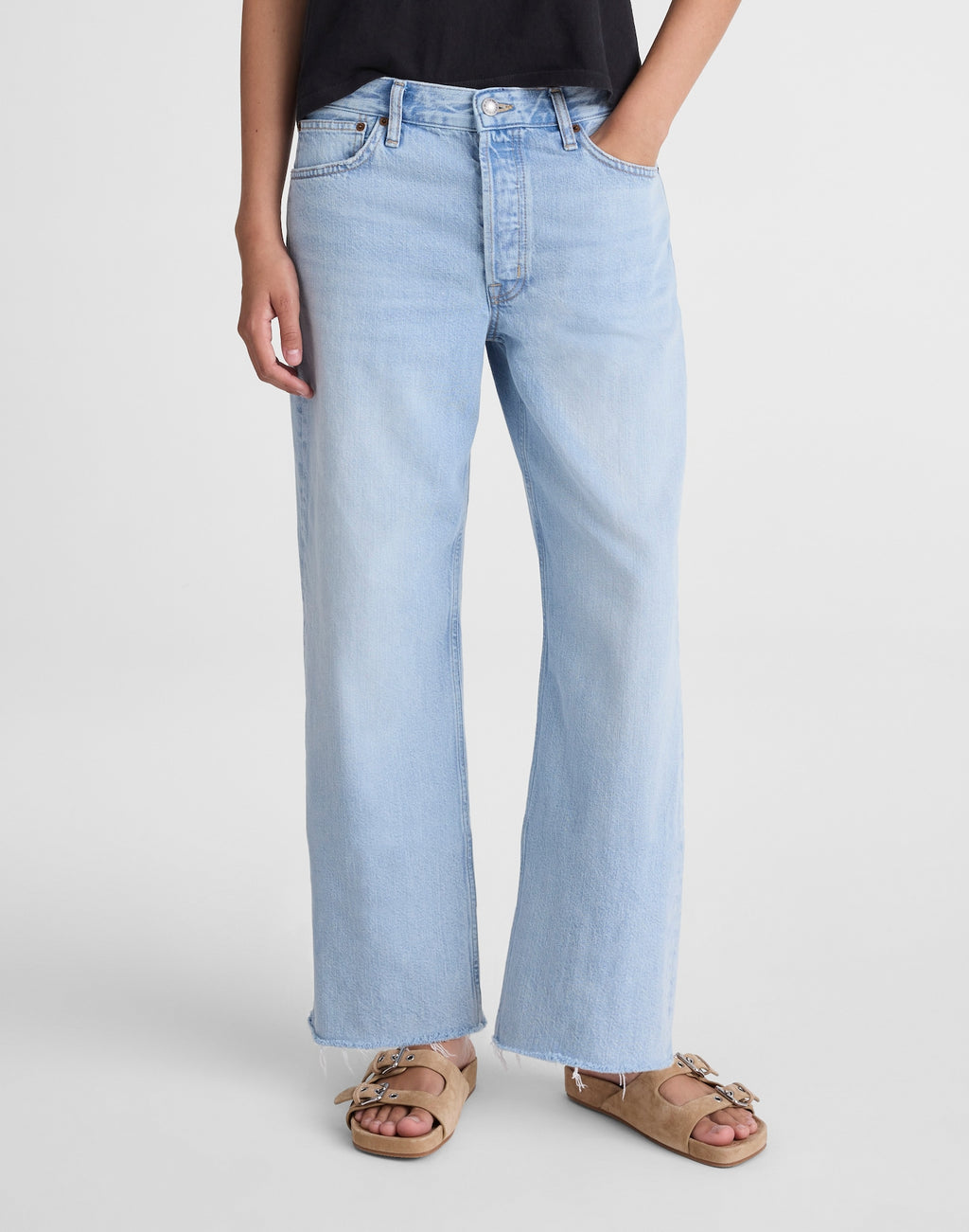 Madewell Low-Slung Baggy Crop Jean in Foster Wash 100% Regenagri Cotton