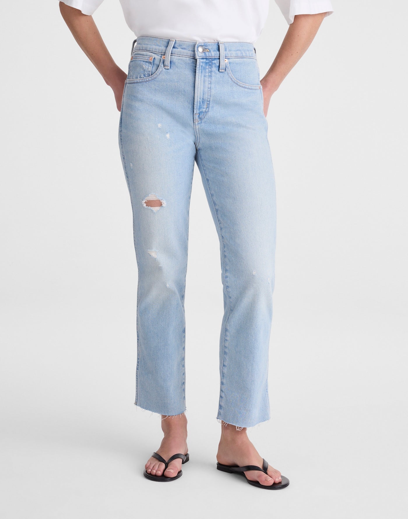 Madewell The Longline Straight Crop Jean in Foster Wash 96% Regenagri Cotton 3% Elastomultiester 1% Elastane