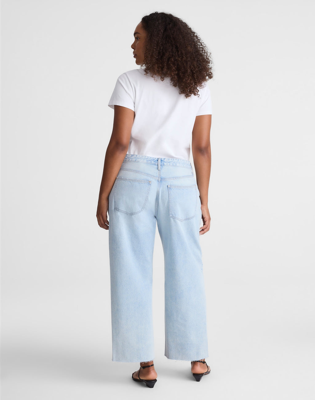 Madewell Curvy Low-Slung Baggy Crop Jeans in Foster Wash 100% Cotton