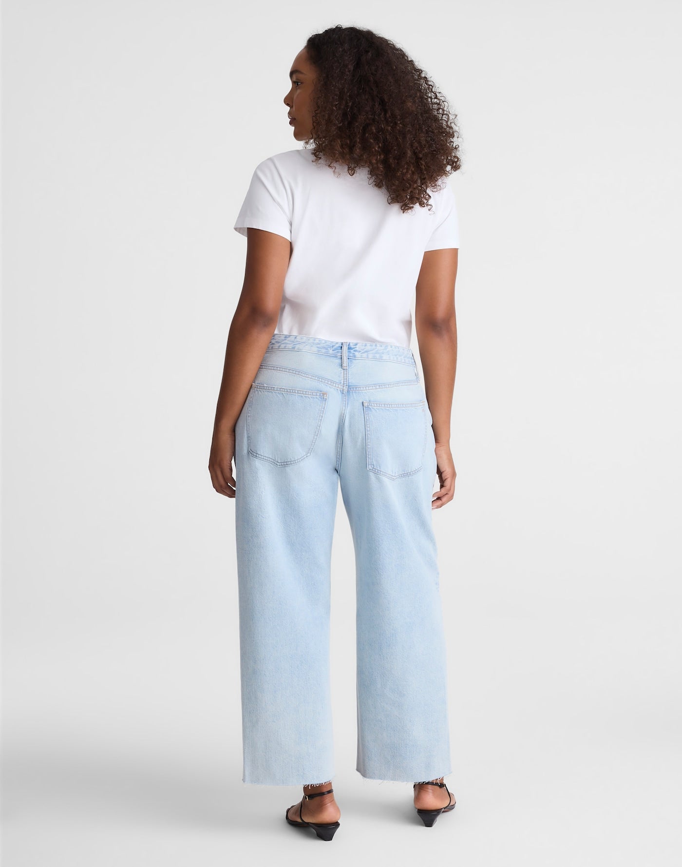 Madewell Curvy Low-Slung Baggy Crop Jeans in Foster Wash 100% Cotton